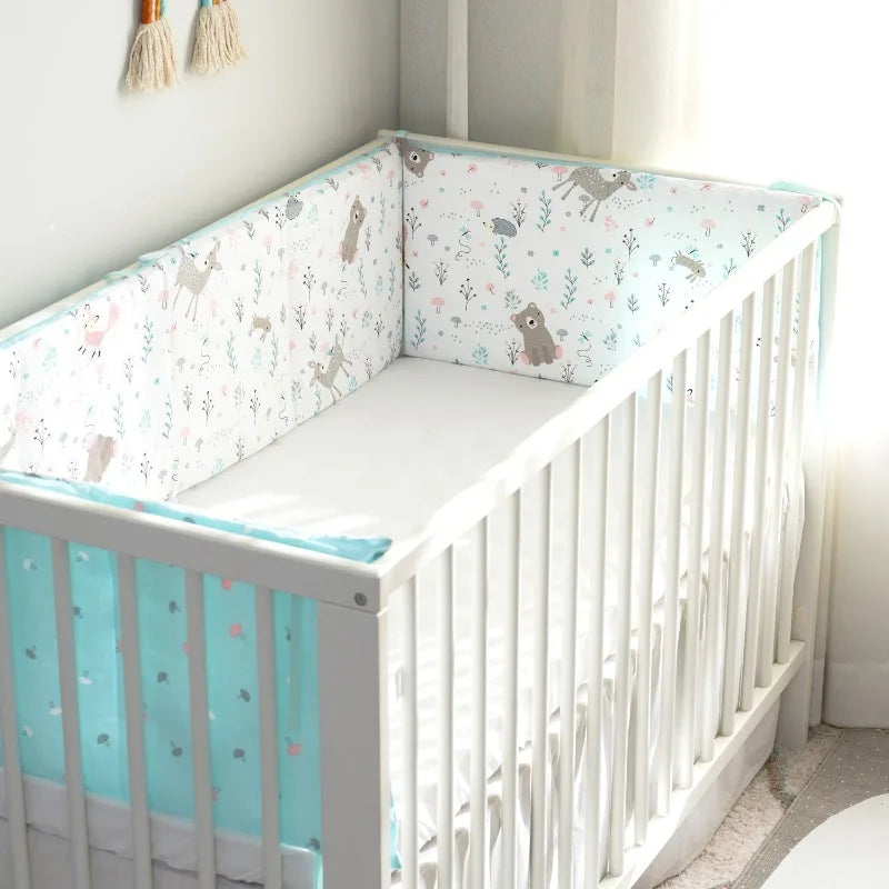 variante du tour de lit bébé bleu