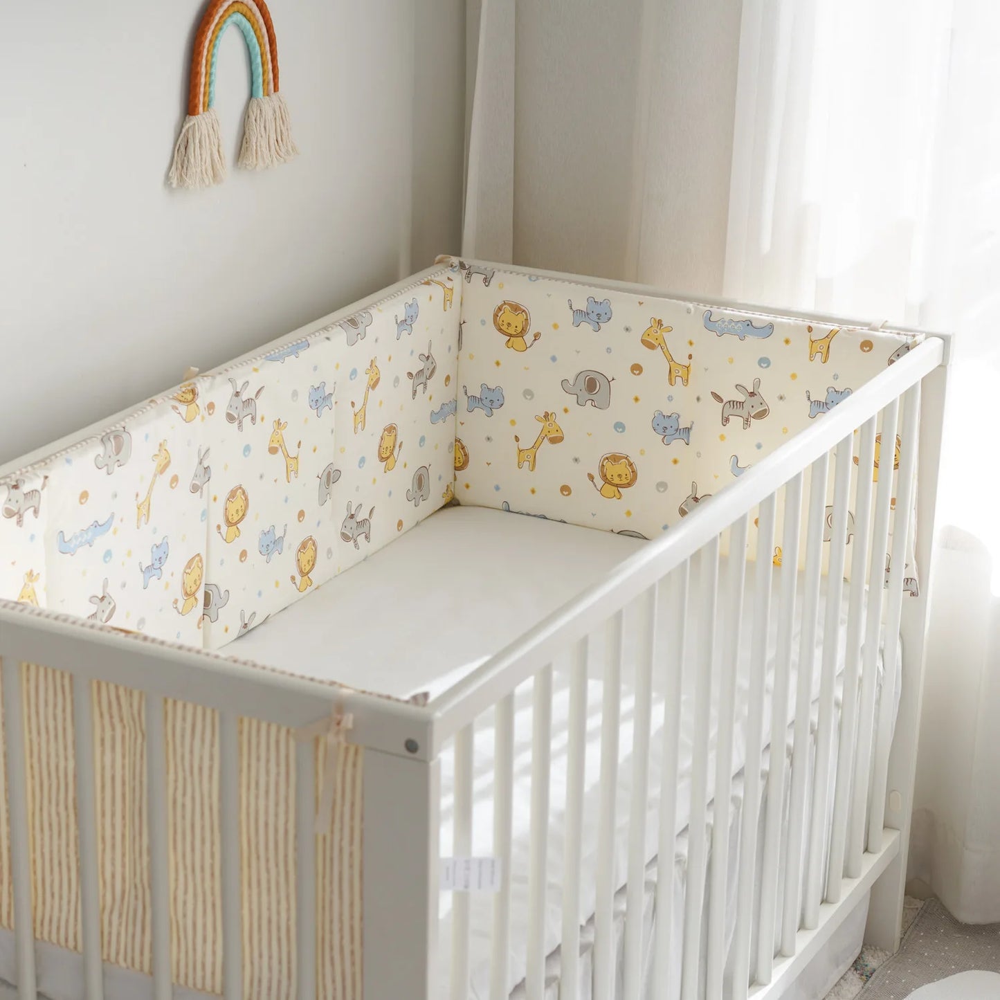 variante du tour de lit bébé khaki