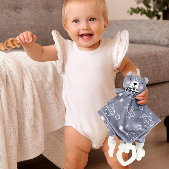 doudou bebe en forme d'ours gris parfait pour l'éveil sensoriel