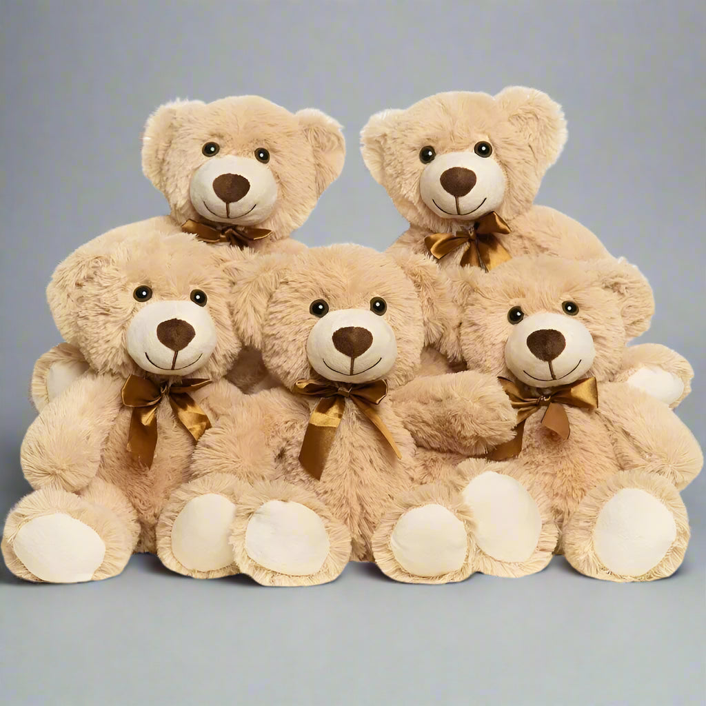 variante beige de cinq ours en peluche